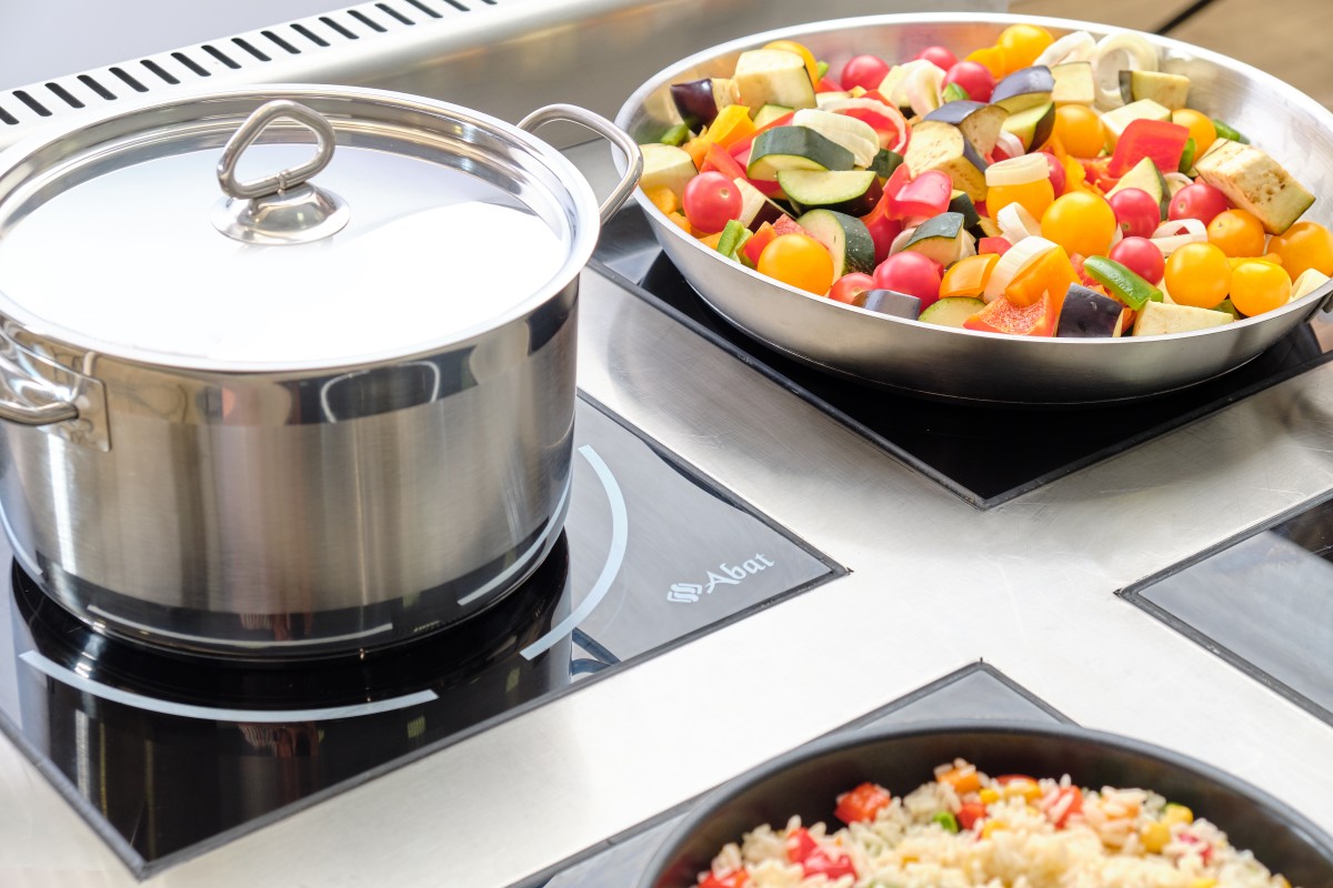 Индукционная плита Abat КИП-49П-3,5 для предприятий общественного питания