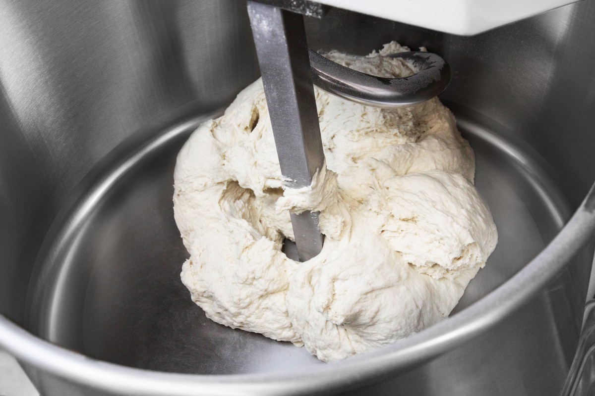 Тестомес спиральный Abat ТМС-20НН-МЦ серии CHEF для предприятий общественного питания