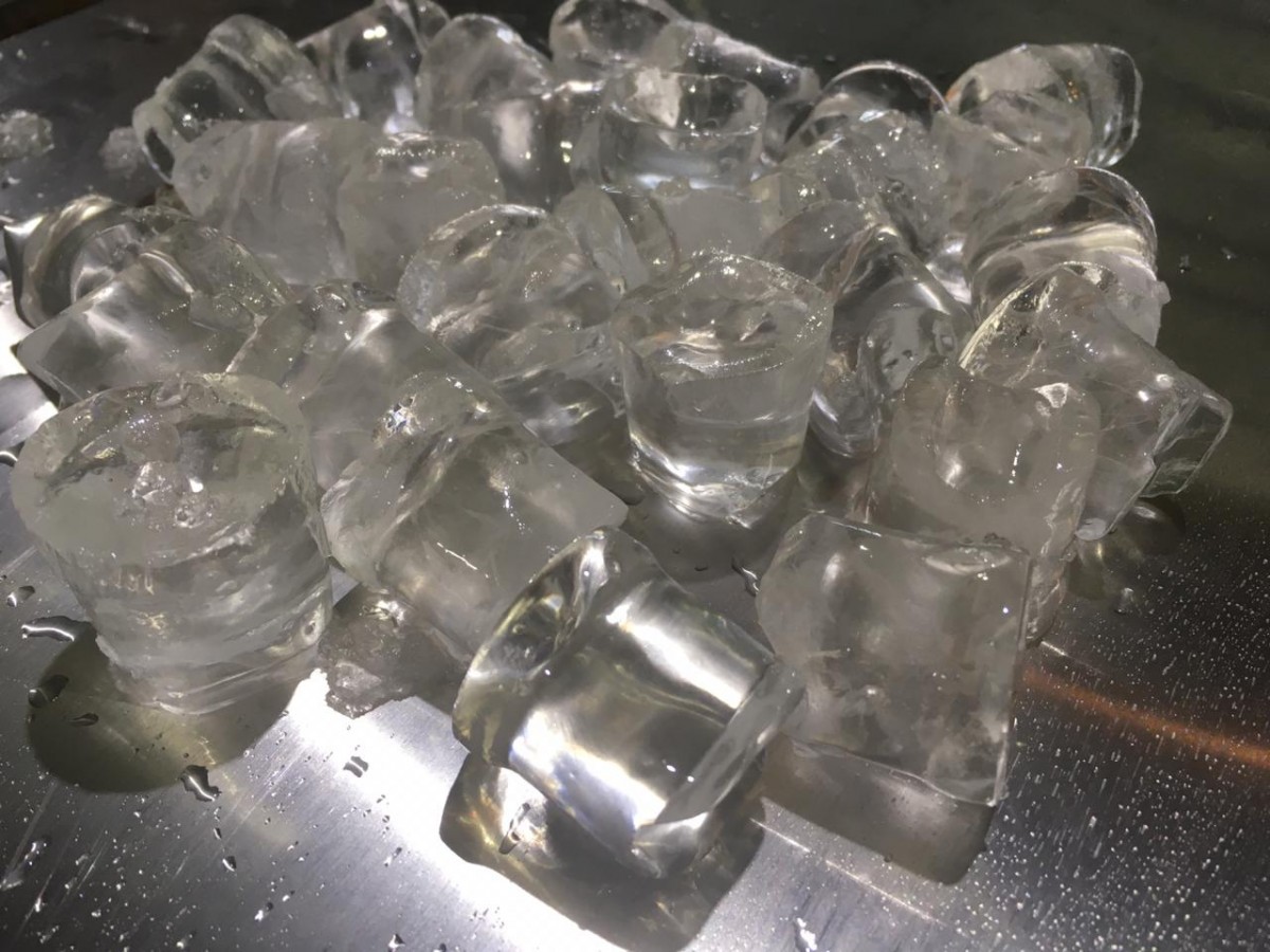 Льдогенератор Abat ЛГ-46/25К-02 (воздушное охлаждение) для предприятий общественного питания